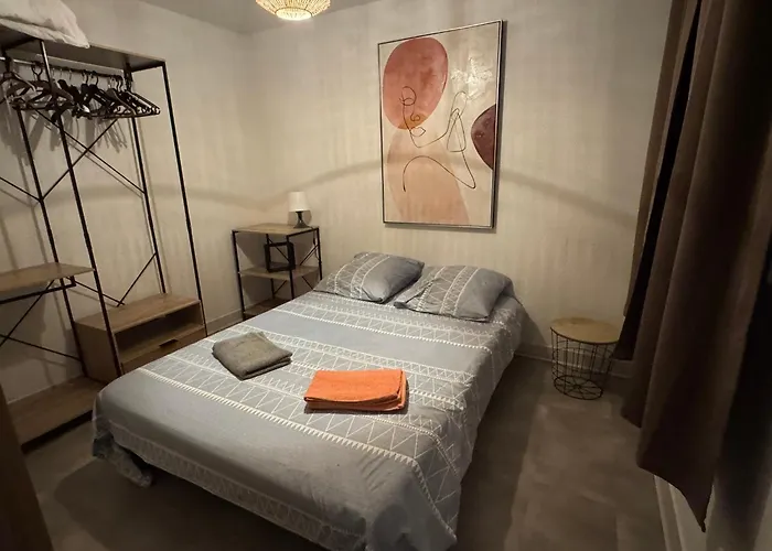 Cap D'agde Port - La Falaise *